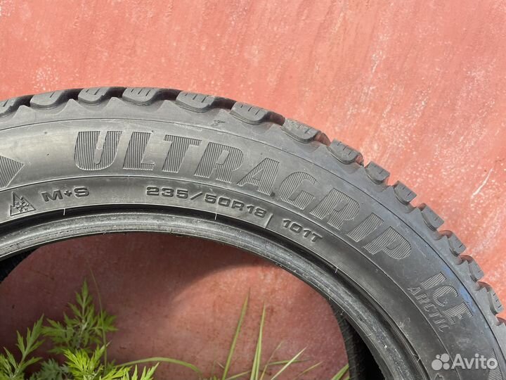 Goodyear Ultragrip Ice Arctic 235/50 R18