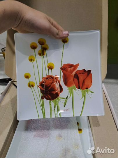 Стеклянные тарелки