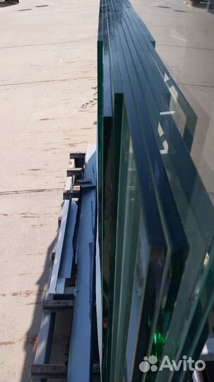 Стеклянные перила, стеклянное ограждение