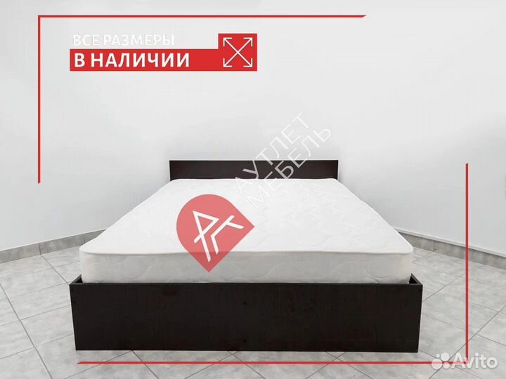 Кровать