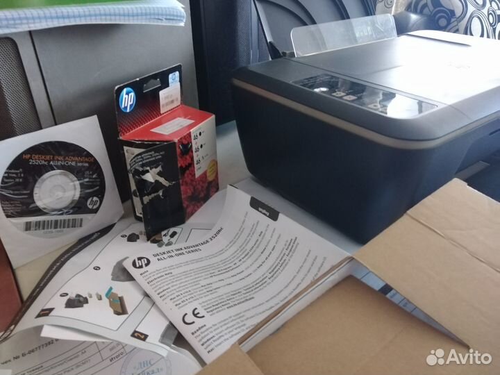 Мфу, Принтер струйный, HP DeskJet 2520hc (Торг.)