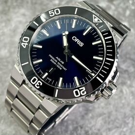 Часы Oris Aquis