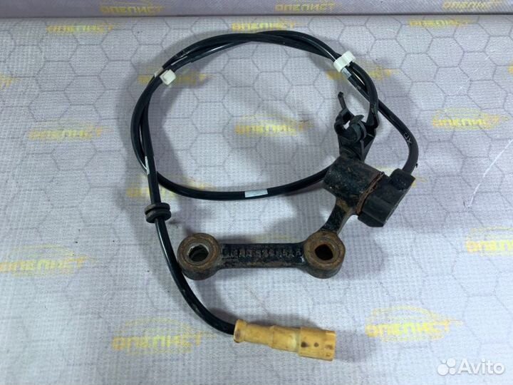 Датчик абс задний правый Opel Calibra
