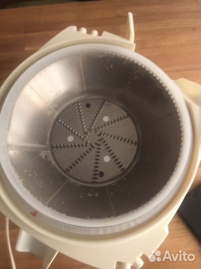 Соковыжималка