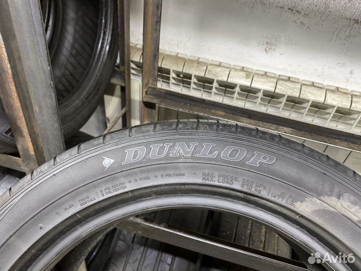 Dunlop SP Sport Maxx 050+ 215/55 R17 94Y