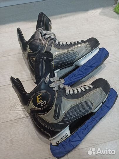 Коньки хоккейные