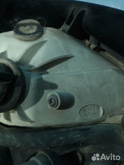 Опель инсигния фонарь задний правый