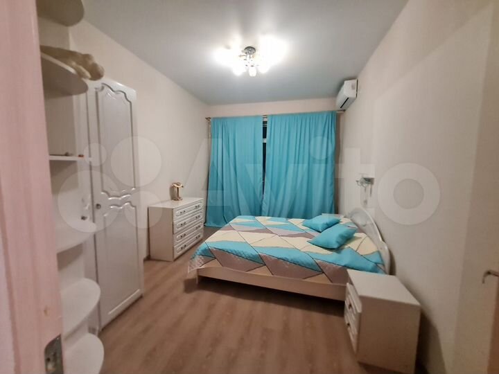 2-к. квартира, 64 м², 12/12 эт.