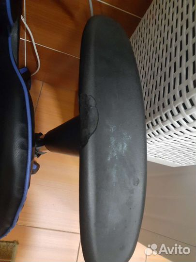 Компьютерное кресло