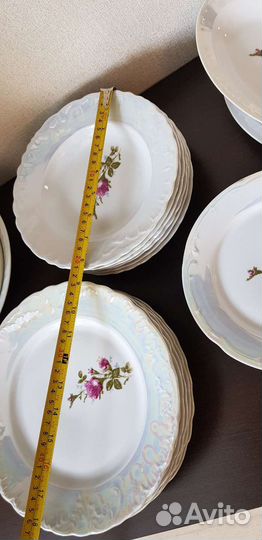 Набор столовой посуды сервиз