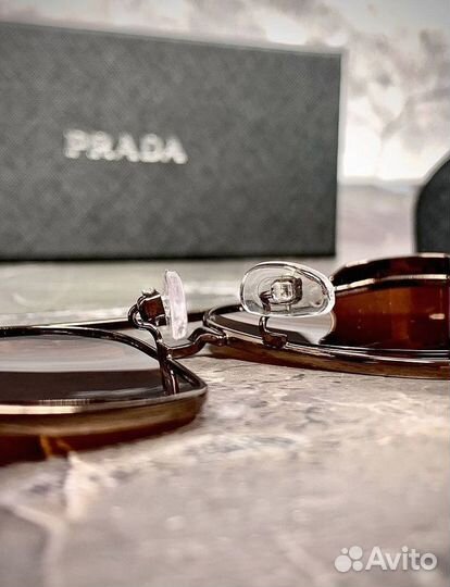 Очки солнцезащиные prada aviator