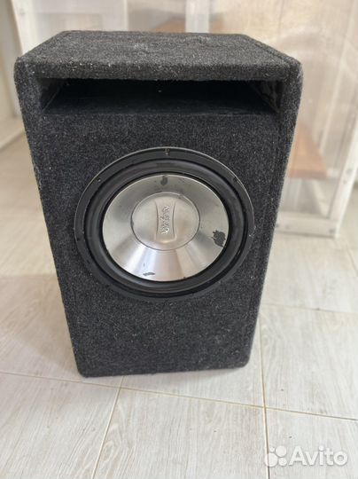 Сабвуфер Infiniti REF1260W