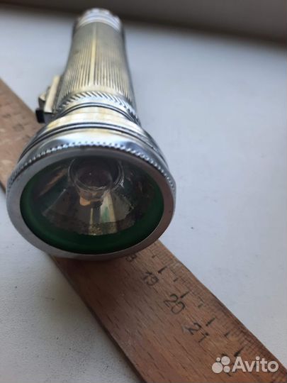 Фонарик ручной металлический