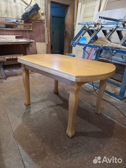 Изготовление деревянных дверей и мебели под заказ