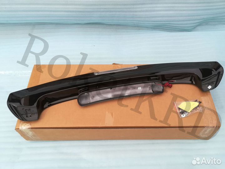 Спойлер Toyota Land Cruiser 100 Черный