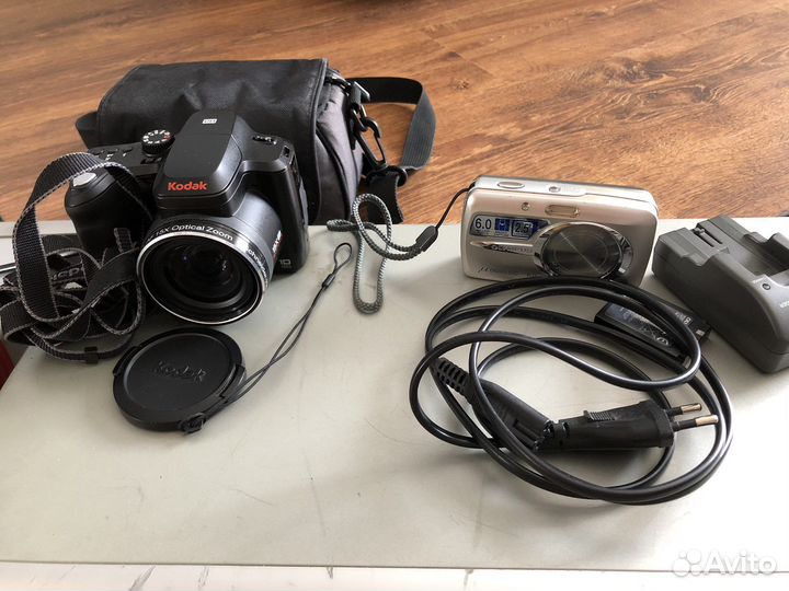 Dvd проигрыватель, зеркальный фотоаппарат