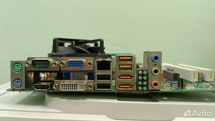 Материнская плата сокет 775