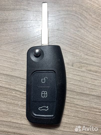 Выкидной ключ Форд Фокус 2 (с привязкой )