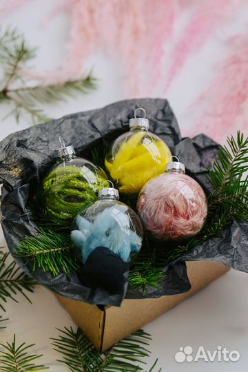 Новогодние игрушки