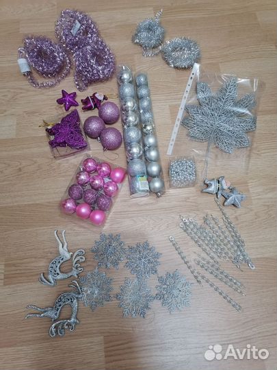 Новогодние игрушки