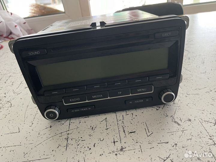 Оригинальная магнитола Passat b6/cc