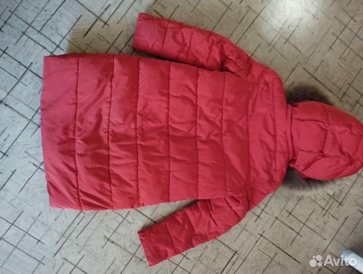 Пуховик для девочки 134 зима