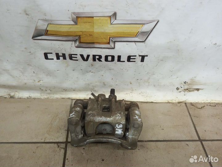 Суппорт задний правый Хендай ix35