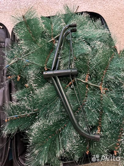 Елка искуственная