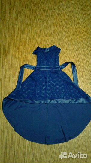 Нарядное платье