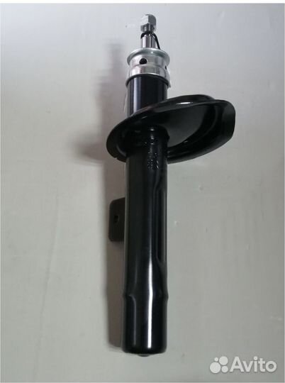 Амортизатор передний правый zekkert