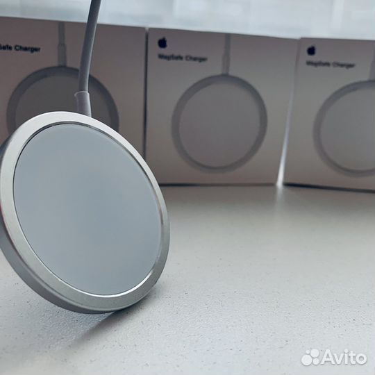 Беспроводная зарядка для iPhone magsafe