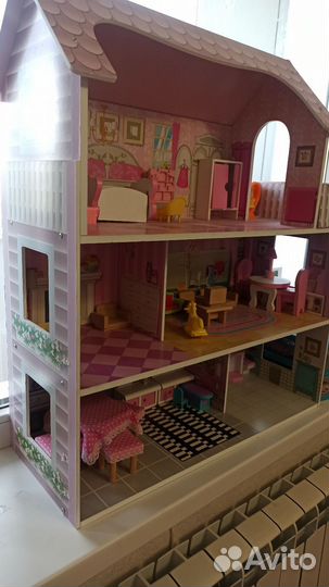 Домик кукольный