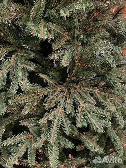 Елка искусственная