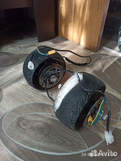 Моторколесо на электросамокат кугоо х8