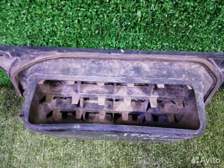 Воздуховод кузова задний левый Toyota Corona Exiv