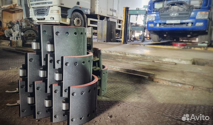 Наклепка тормозных колодок