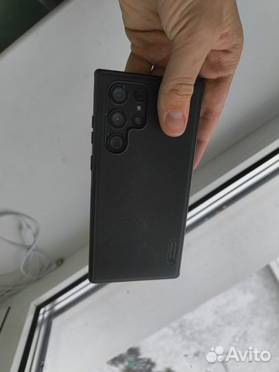 Samsung Galaxy S22 Ultra, 12/256 ГБ