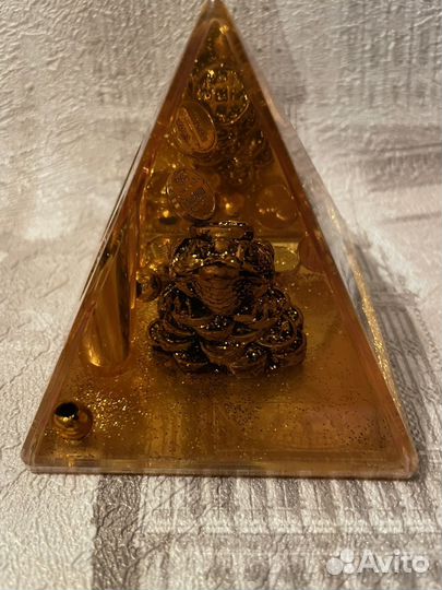 Сувениры копилка колокольчик статуэтка