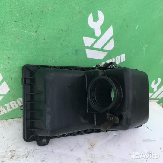 Корпус воздушного фильтра Киа Спектра