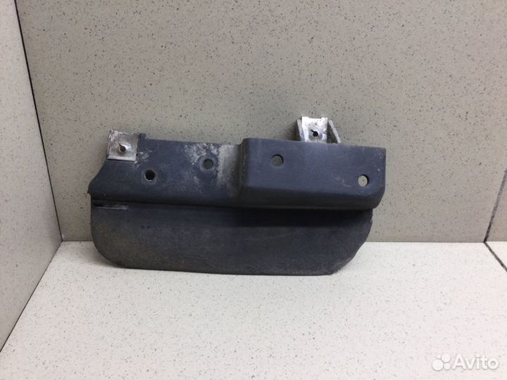 Брызговик задний левый Audi A6 2004-2011