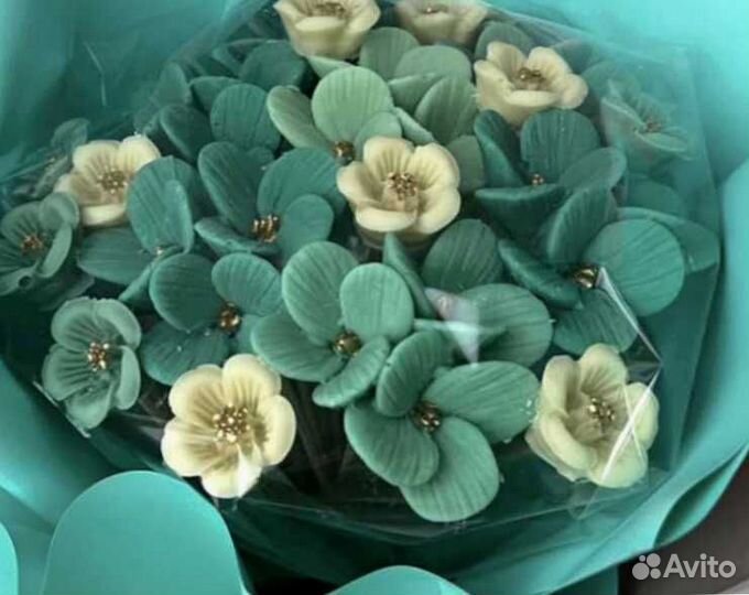 Сладкий подарок девушке