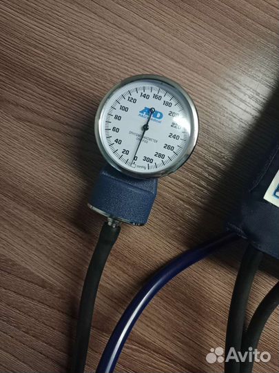 Тонометр ручной