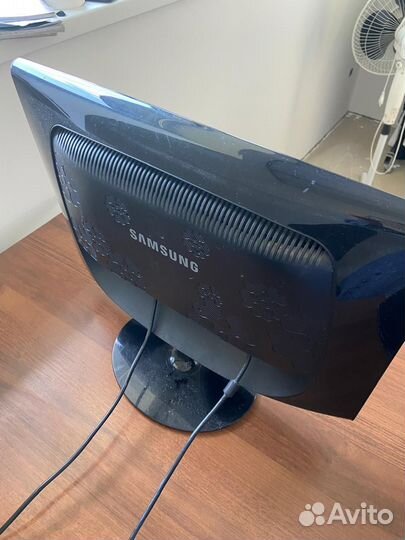 Компьютер с монитором