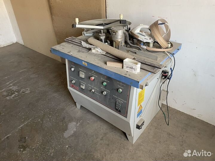 Кромкооблицовочный станок