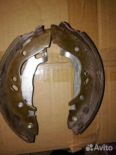 Тормозные колодки на hyundai Акцент