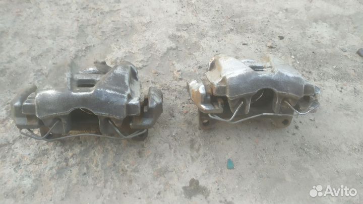 Суппорта ATE 314 б. у. audi a4 b8