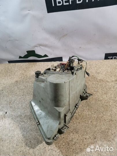 Фара галогеновая - Mercedes Sprinter 1995-2006