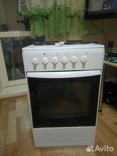 Электро плита с духовкой бу