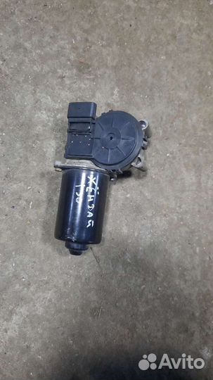 Hyundai i30 моторчик дворников