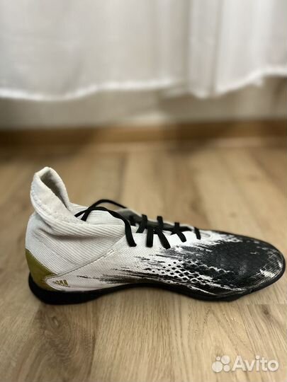 Сороконожки adidas predator